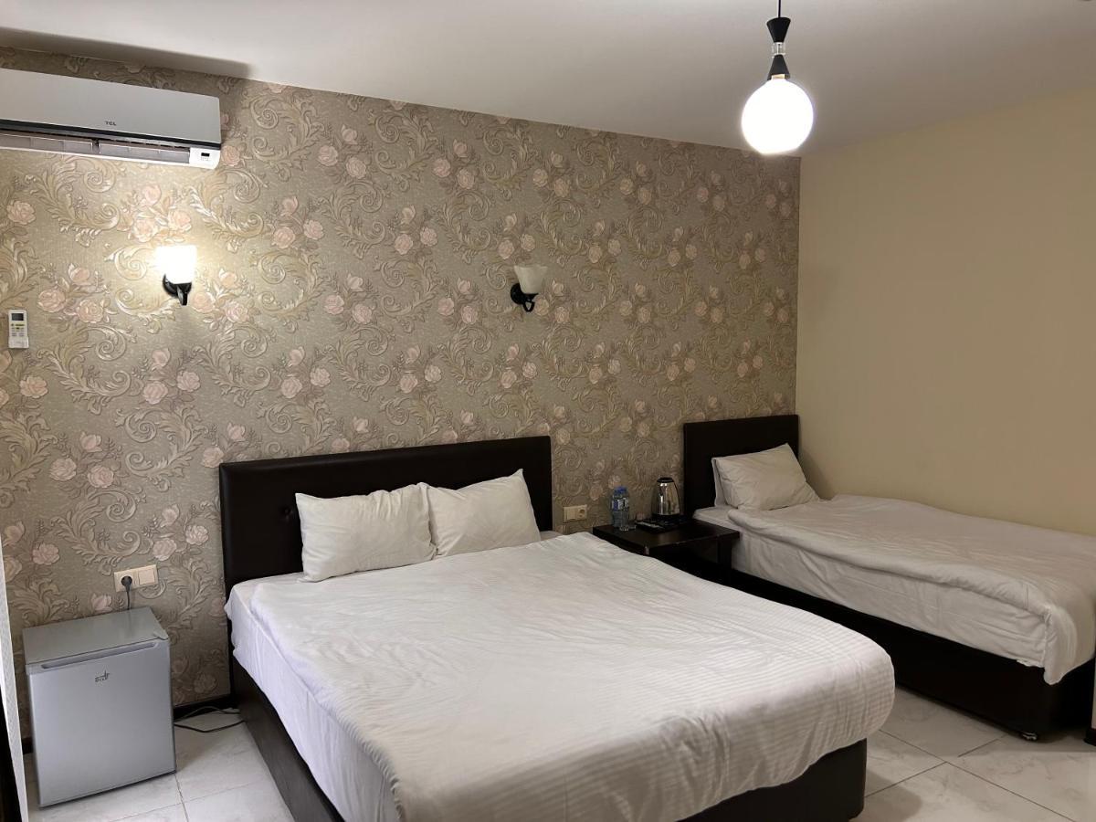 Zeyton Otel Batum Dış mekan fotoğraf